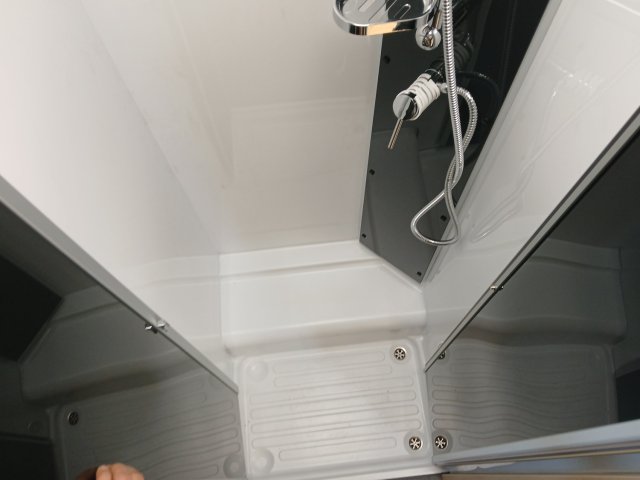 Challenger 380 Break Edition - Photo 3