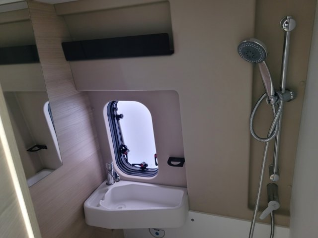 Challenger V114 Break Edition Light - Photo 5