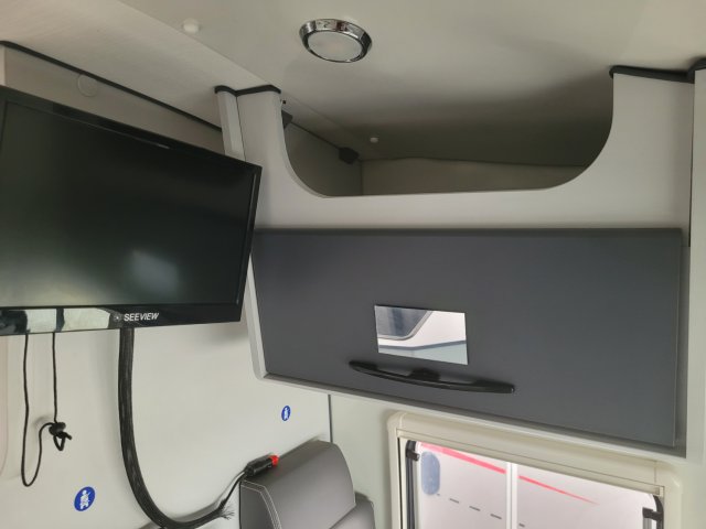 Font Vendome Forty Van FORTYVAN 4X4 - Photo 10