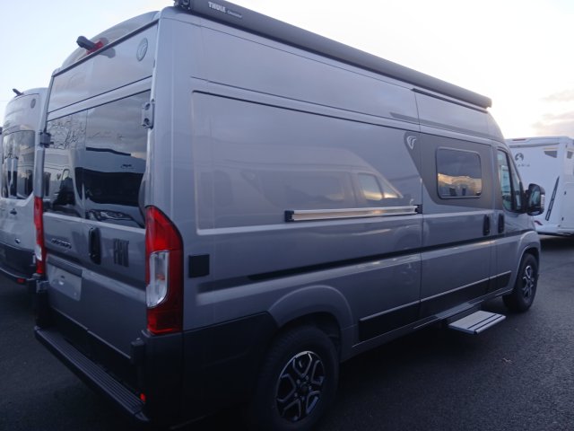 Font Vendome Leader Camp Duo Elegance - Photo 2