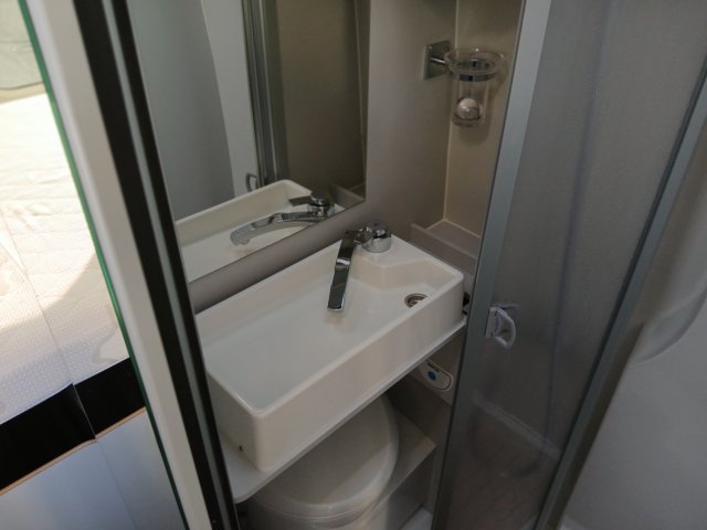 Font Vendome Leader Van - Photo 9