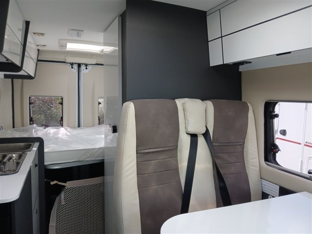 Mc Louis Menfys 1 Next - Photo 10