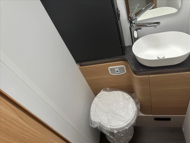 Adria Matrix Axess 650 DL - Photo 6