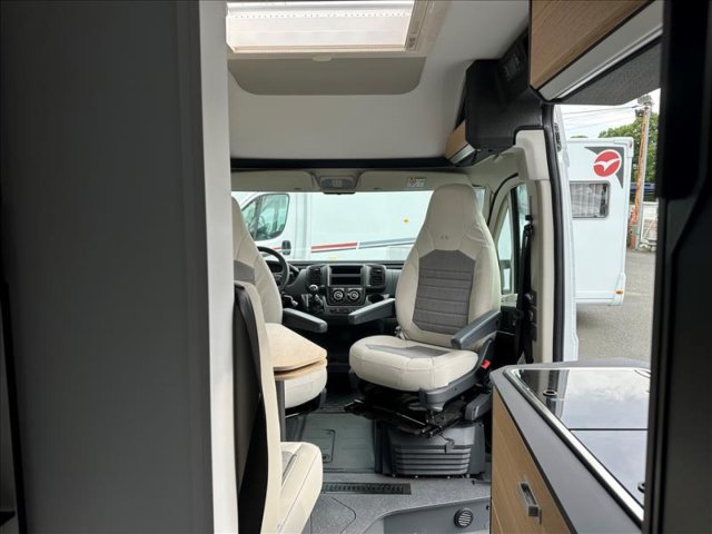 Adria Twin 640 SGX - Photo 9