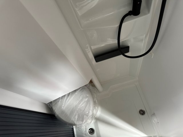 Adria Twin 640 SGX 60 ANS - Photo 4