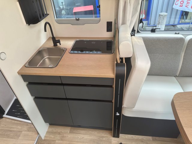 Bavaria I720FC Intense - Photo 5