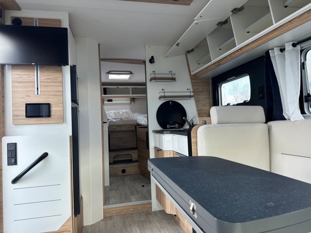 Bavaria Initial I740FGJ Nomade I 740 FGJ - Photo 8