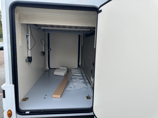 Mc Louis Nevis 881  25 EDITION - Photo 3