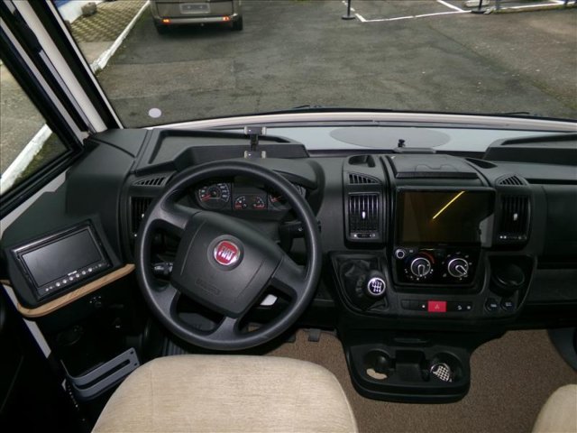 Bavaria Initial I650C Style I 650 - Photo 12