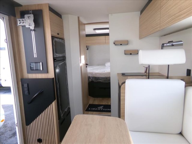 Bavaria Initial I740FC Nomade - Photo 11