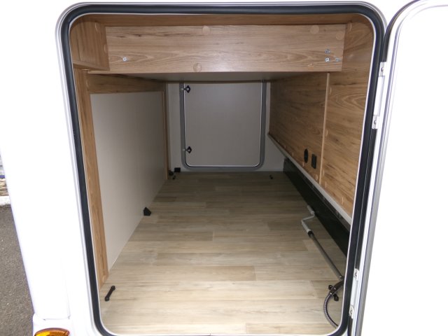 Bavaria Initial I740FC Nomade I 740 FC - Photo 12