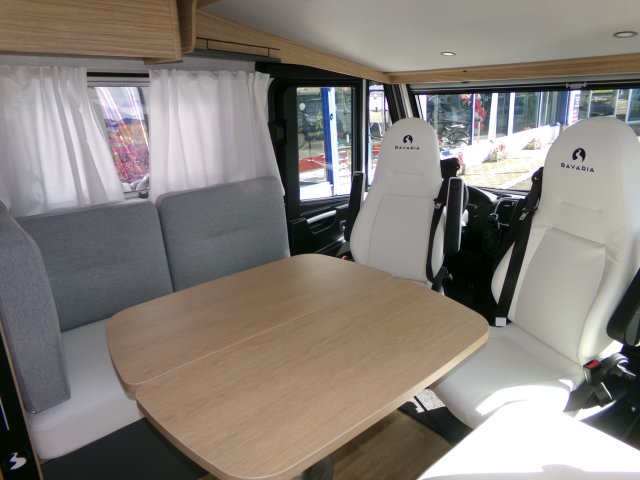 Bavaria Initial I741FGJ Unik - Photo 11