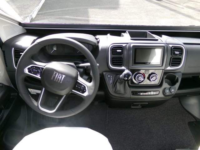 Bavaria T720FC Intense - Photo 12