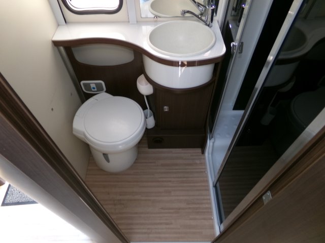 Benimar Tessoro 413 T FORD - Photo 5