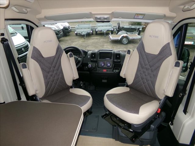 Burstner Campeo C 600 - Photo 7