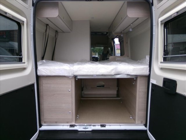 Burstner Campeo C 600 - Photo 13