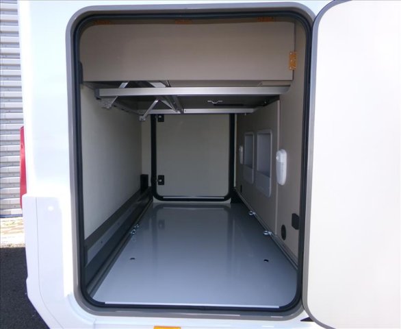 Burstner Campeo TD 736 - Photo 3