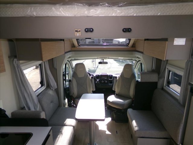 Burstner Campeo TD 736 - Photo 10