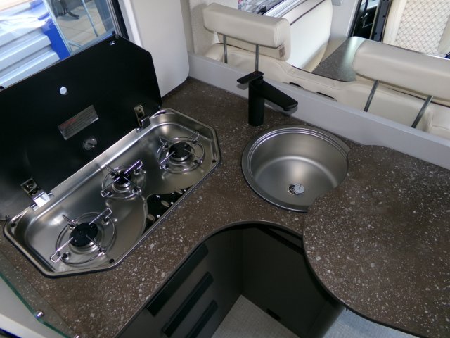 Burstner Lyseo Td 690 B66 - Photo 5