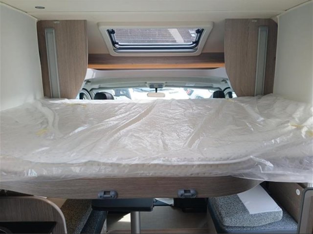 Burstner Lyseo Time Skyline T 732 - Photo 9