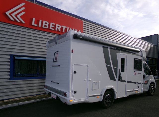 Challenger 260 Ultimate Edition - Photo 2