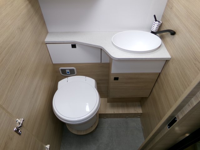 Challenger 317 Ultimate Edition - Photo 7