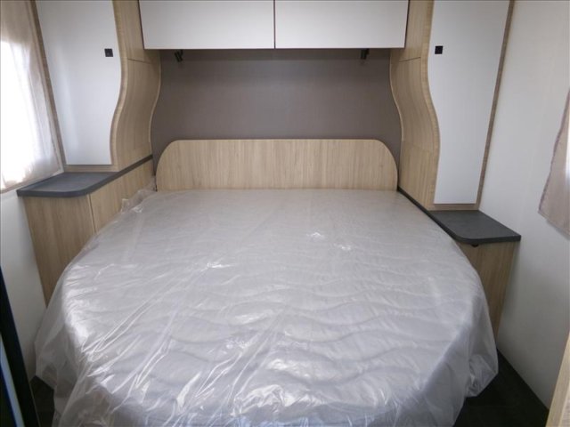 Challenger 318 Anniversary Edition - Photo 8