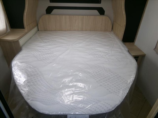 Challenger 328 Etape Edition - Photo 8
