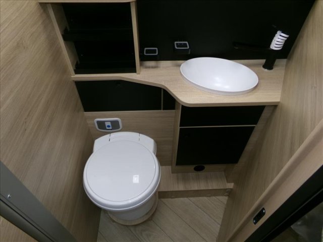 Challenger 328 Etape Edition - Photo 6