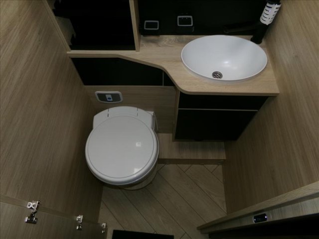 Challenger 337 Etape Edition - Photo 7