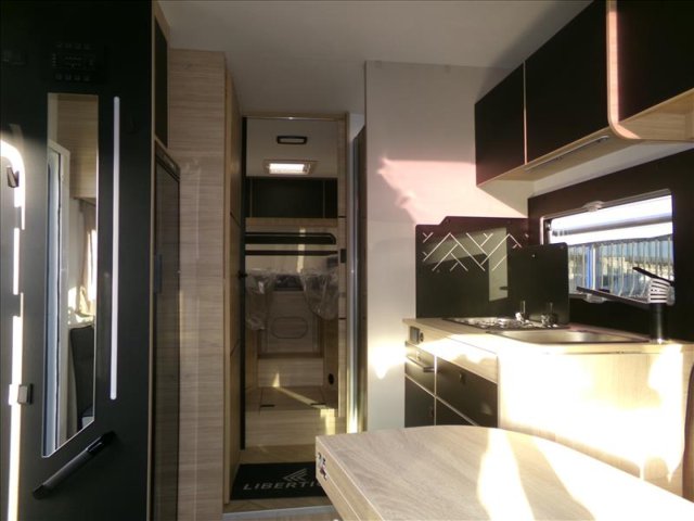 Challenger 337 Etape Edition - Photo 10