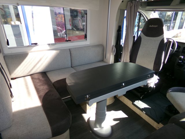 Challenger 396 Start Edition - Photo 6