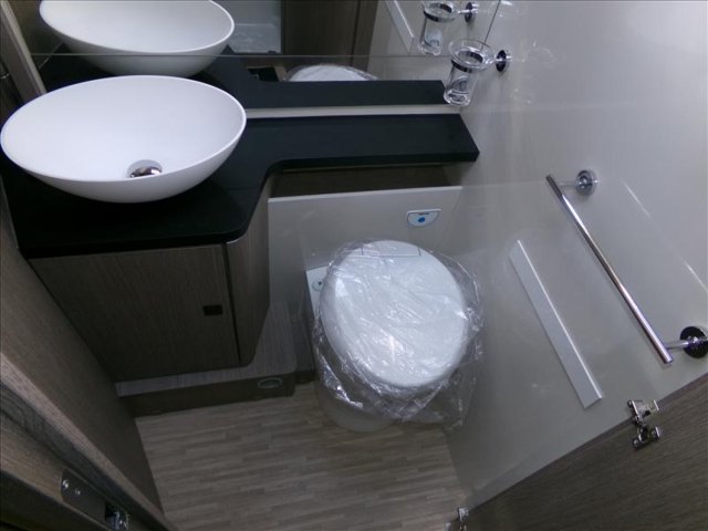 Eden Camp P 745 GLC - Photo 8