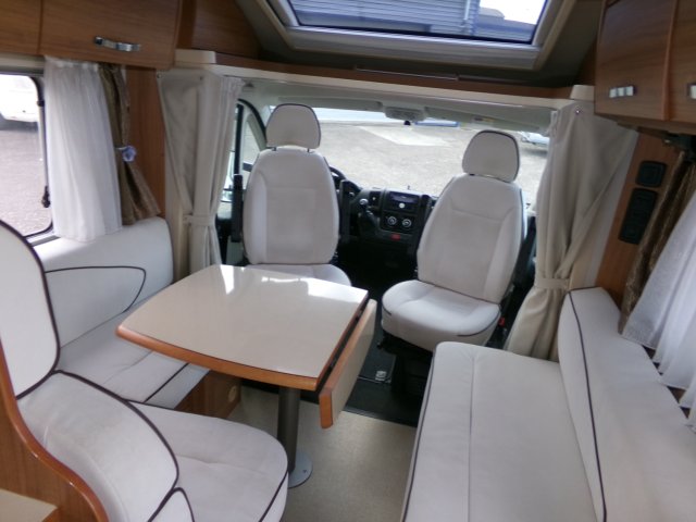 Eura Mobil Terrestra T 670 SB - Photo 4