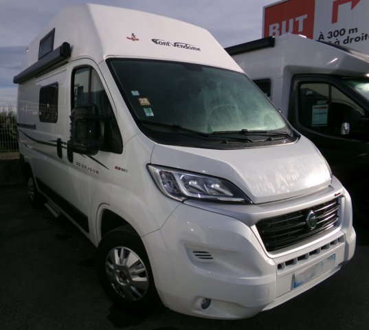 Achat Font Vendome Bel Horizon Occasion