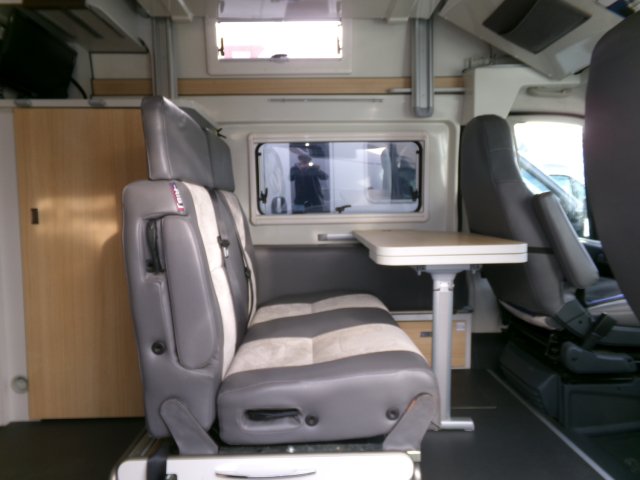 Font Vendome Bel Horizon - Photo 3