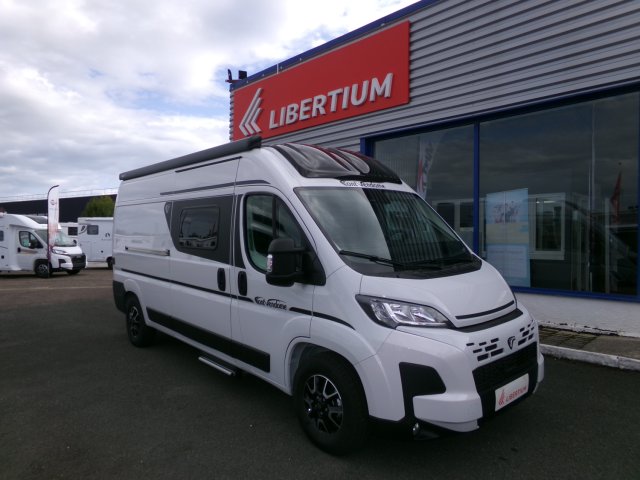 Font Vendome Leader Camp Elegance - Photo 1