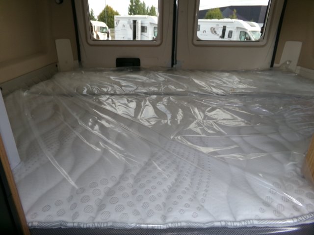 Font Vendome Leader Camp Elegance - Photo 9