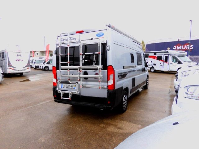 Achat Font Vendome Leader Camp Occasion