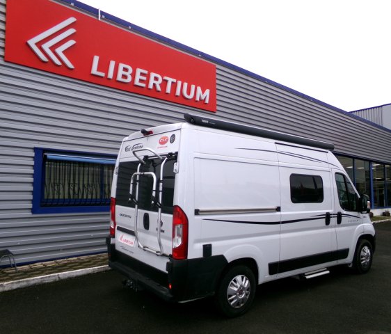 Font Vendome Rando Van - Photo 2