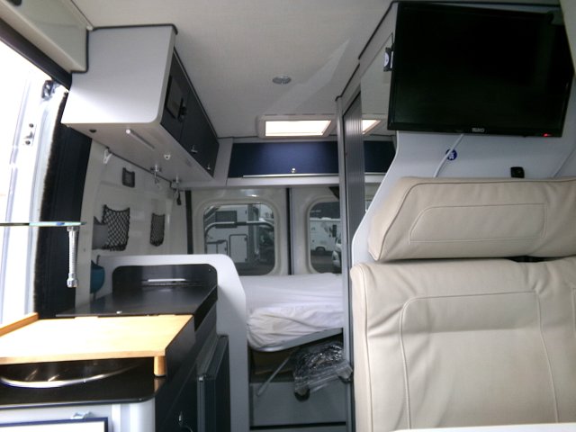 Font Vendome Rando Van - Photo 10