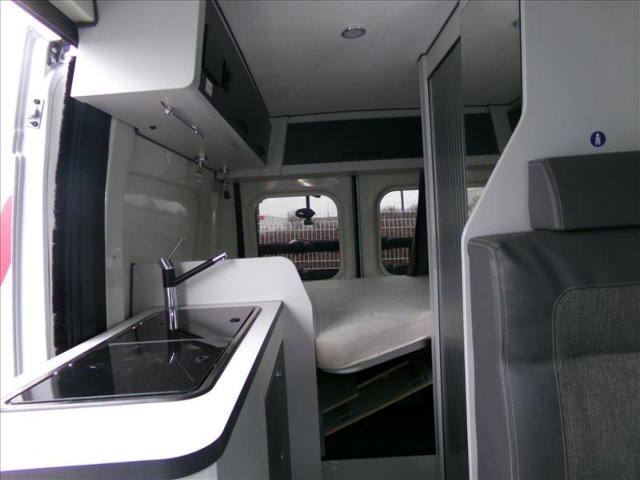 Font Vendome Rando Van - Photo 9