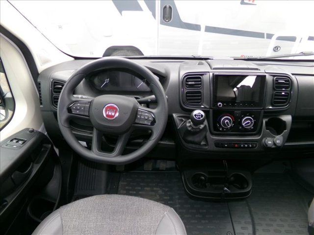 Font Vendome Rando Van - Photo 10