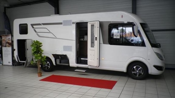 Hymer B SL 704