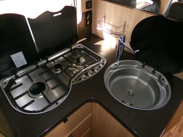 LMC Breezer Lift H 607 - Photo 5