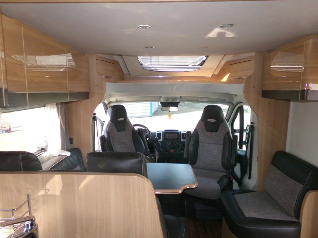 LMC Breezer Lift H 607 - Photo 9