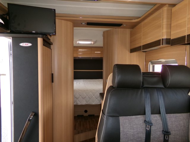 LMC Breezer Lift H 607 - Photo 10