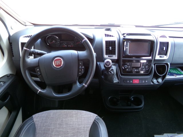 LMC Breezer Lift H 607 - Photo 11