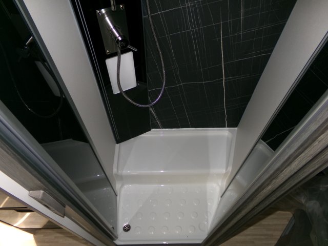 Mc Louis MC4 881 4 25 EDITION - Photo 3