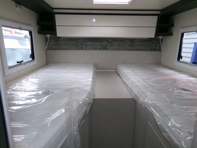 Mc Louis MC4 Slim 339 25 EDITION - Photo 8